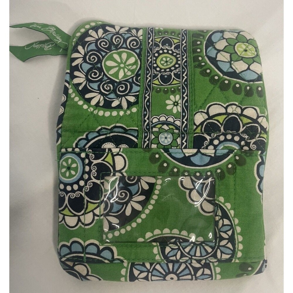 Vera Bradley Cupcake Green Retired Bilfold Wallet Magnet Close ID Card Pocket - Picture 5 of 6